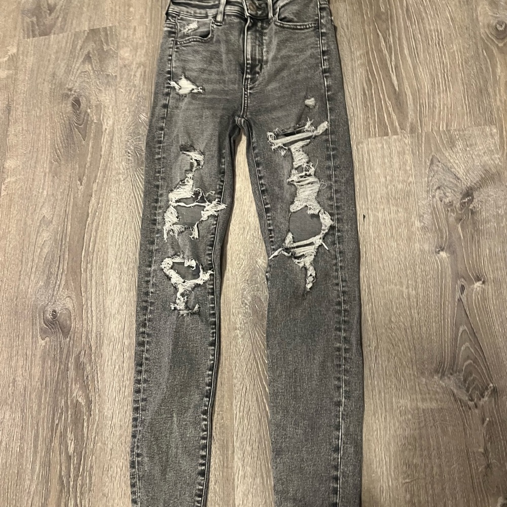 American Eagle skinny jeans